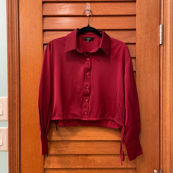 Lulus, red cropped button down blouse - Picture 2 of 5